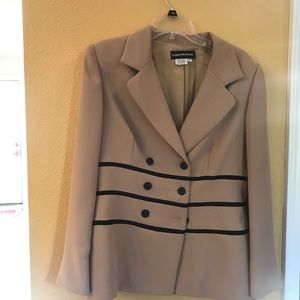 Jacket/Blazer